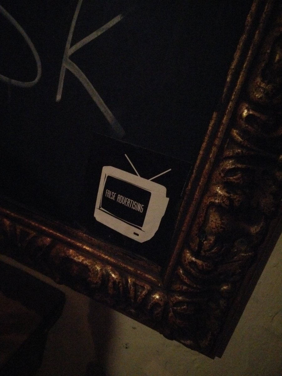 gettingneardawn's tweet photo. Thanks to the lovely @falseadv tonight. Enjoy the rest of your tour. https://t.co/yeL5xhA36b
