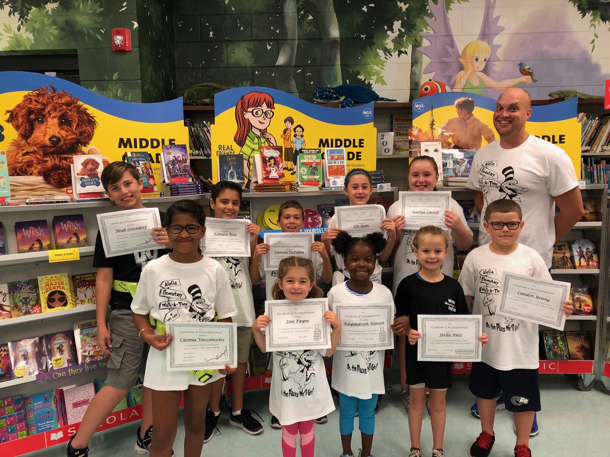 AlafiaTMcGinnis's tweet photo. Celebrating our Science Olympics K-5 Winners with Jerry Turner our Science Contact. Congratulations! @AlafiaPTA #HCPSArea5 https://t.co/YHeQtQ41VH