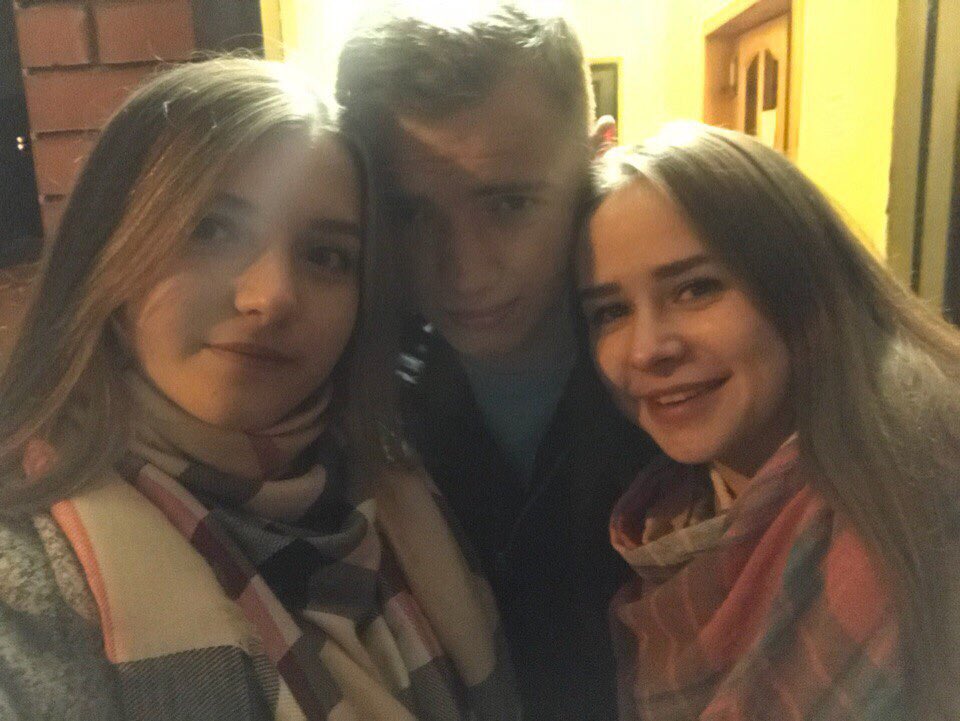 aksel1696's tweet photo. 🖤❤️💛💚💙💜💓💖💗💖💝 https://t.co/nTGfgvXtbc