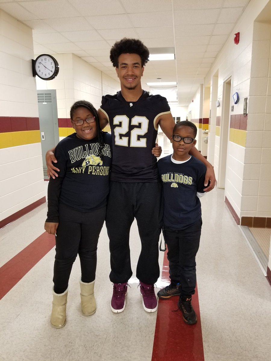 Hub_Sped4's tweet photo. Braelyn Harvey, #22, is our "adopted" family AND our related family❤ @Hubbard_Elem @ArpsCrew https://t.co/MBXpmYQJbz