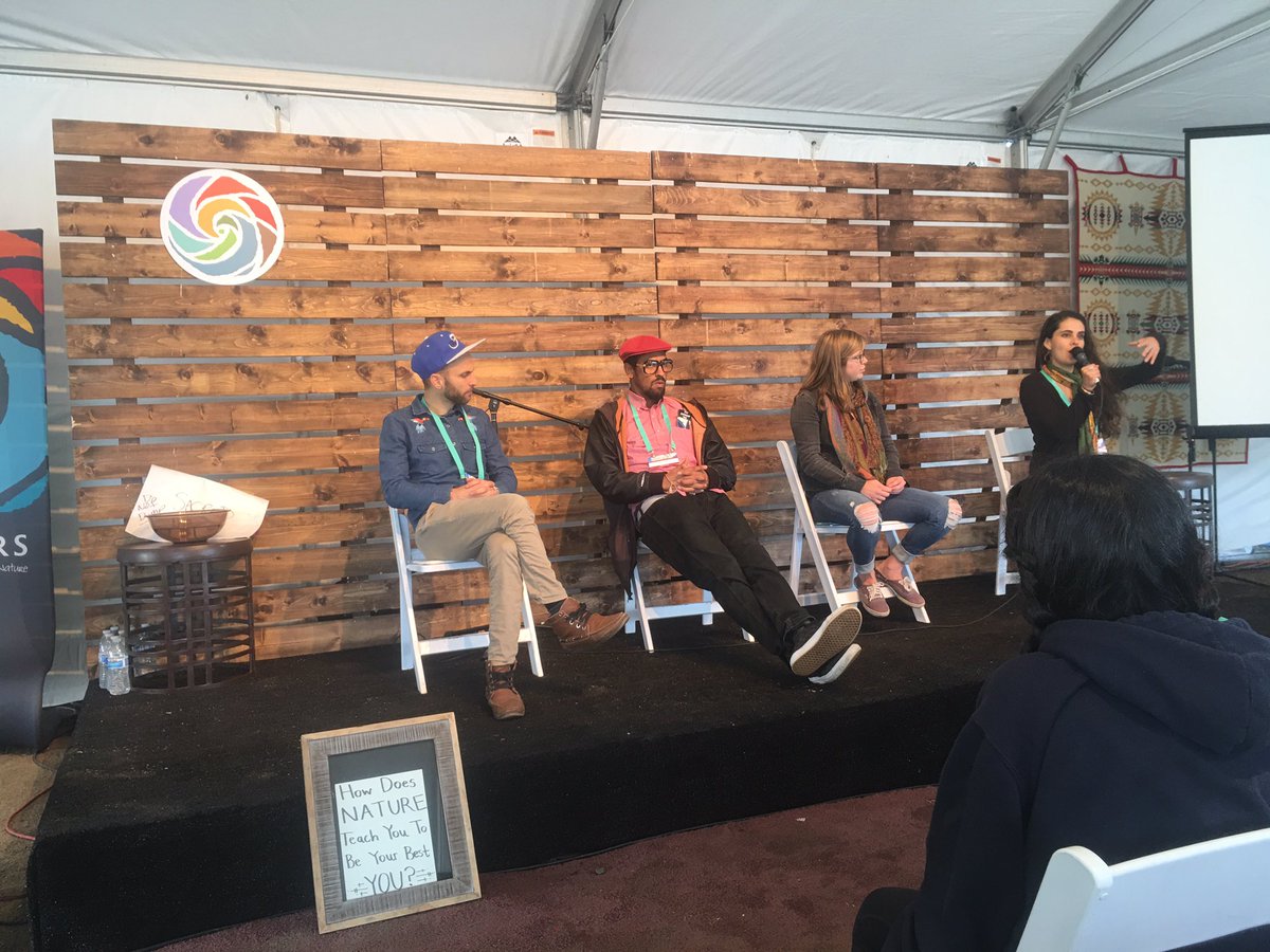 Awwad_Nouhad's tweet photo. Live gardening techniques led by #youth to mitigate #climatechange. #Bioneers2017 @AycmLebanon @aycmena https://t.co/zjjwrAemrv