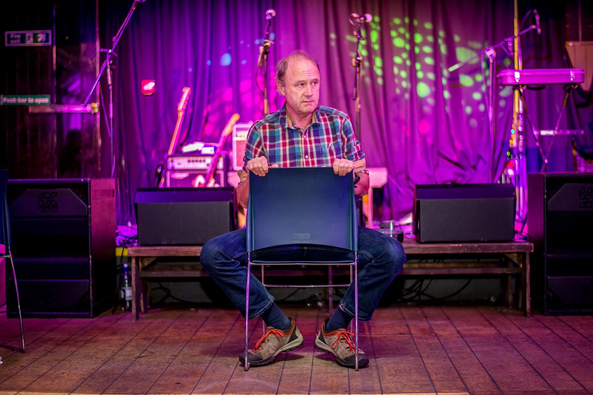 stephenlatimer's tweet photo. Sir Tim Smit of the #edenproject closes the #fusionfestni on the #belfast Barge with an inspirational talk #derry https://t.co/XAEAaMoanA