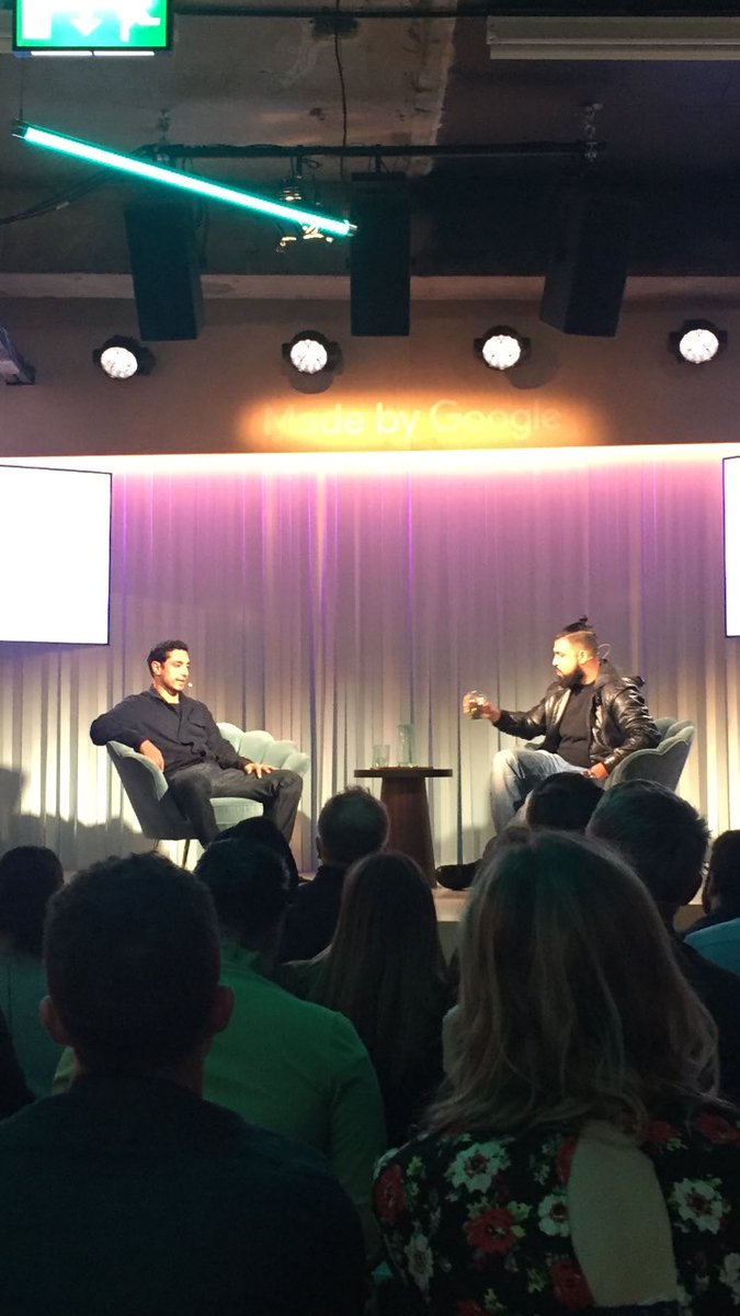 phillipasmith_'s tweet photo. Funny, interesting and inspiring chats between @HumzaProduction and @rizmc tonight #google #curiosityrooms https://t.co/UqB9zoigmM