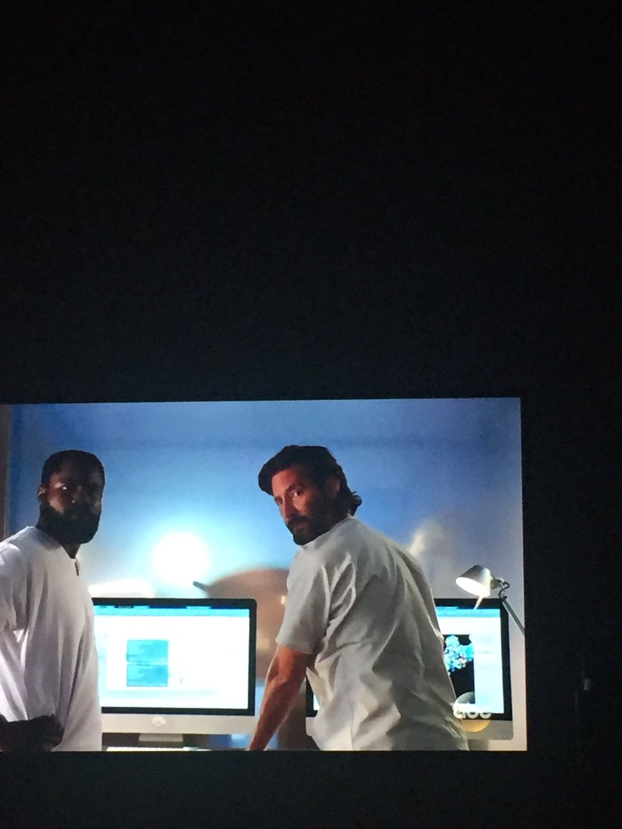 cusickgallery's tweet photo. #DrDeclan #HenryIanCusick #Inhumans https://t.co/t5UgZ1GdSQ