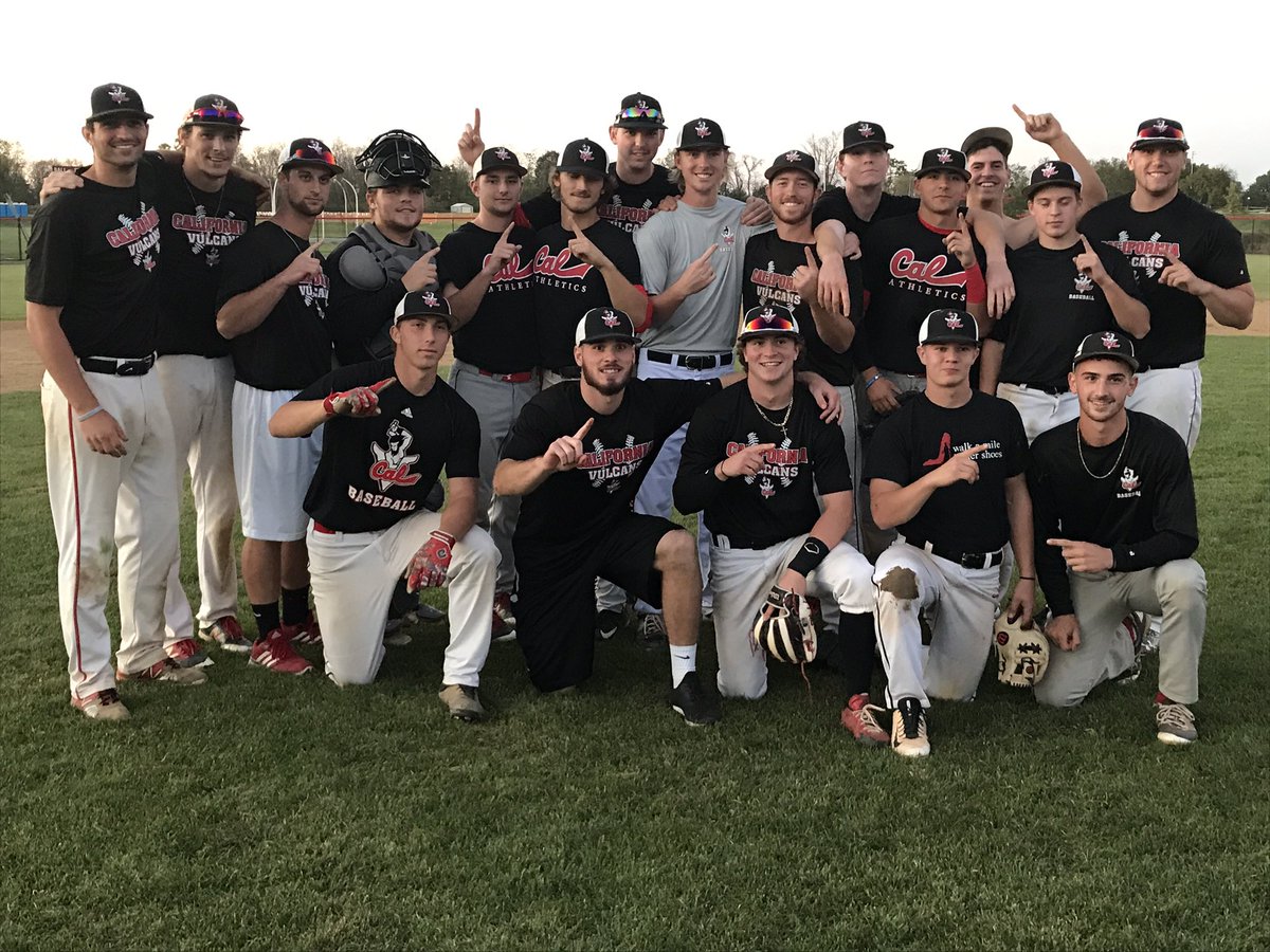 Vulcans_Base's tweet photo. Your 2017 Red/Grey Fall World Series Champions! Team Grey won Game 7 by a score of 11-9! https://t.co/fAu8Jq1Hbm