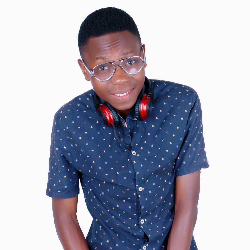 WizzBien's tweet photo. #NewProfilePic https://t.co/BMcCbk1wpu