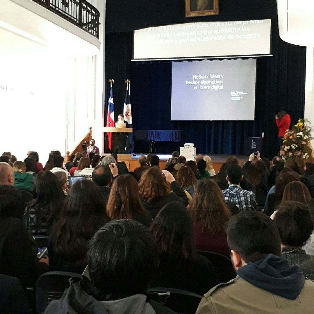 Última jornada de #felafacs2017 <a href="/FELAFACS2017/">FELAFACS 2017</a>. Muy agradecido de participar y compartir con otros académicos y estudiantes.