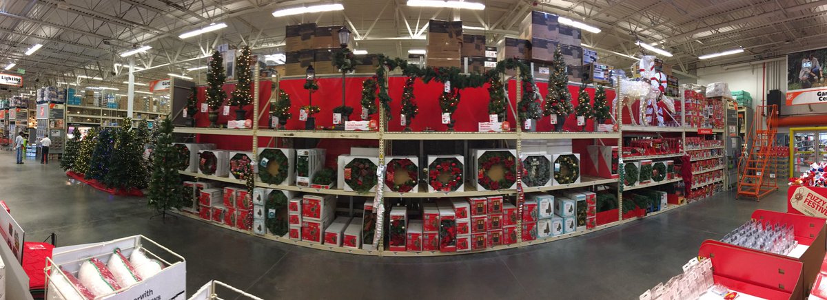 Bob07301324's tweet photo. 6985 MET celebrating completion of Holiday set. It looks awesome; and smiles abound😀@MirandaTHDD7 @chance_lowry @StacieFishHD #THDMETrocks https://t.co/5KTWU0ctn5