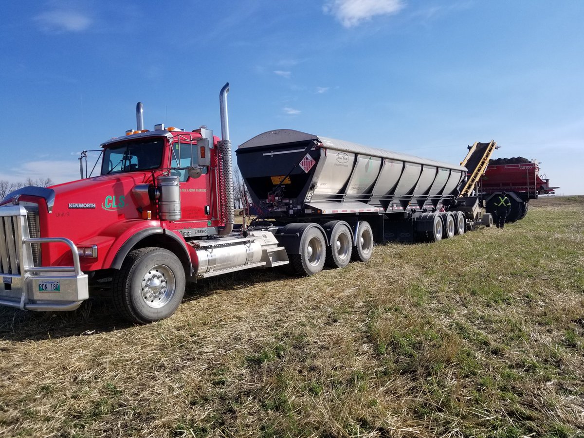 HolmanFarms's tweet photo. Beside the definition of Impressive is a pic of the @PreciseApplica1 crew. That is one sweet outfit to spread #BioSul. Looking forward to not having to apply Sulfur for 5 yrs. @CarlisleLiquid https://t.co/oQD7RTeaY6