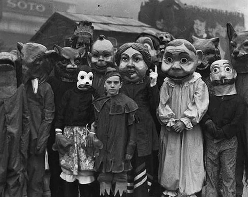 圧倒的なハロウィン感！！1930年代のハロウィンが現代よりもリアルwww