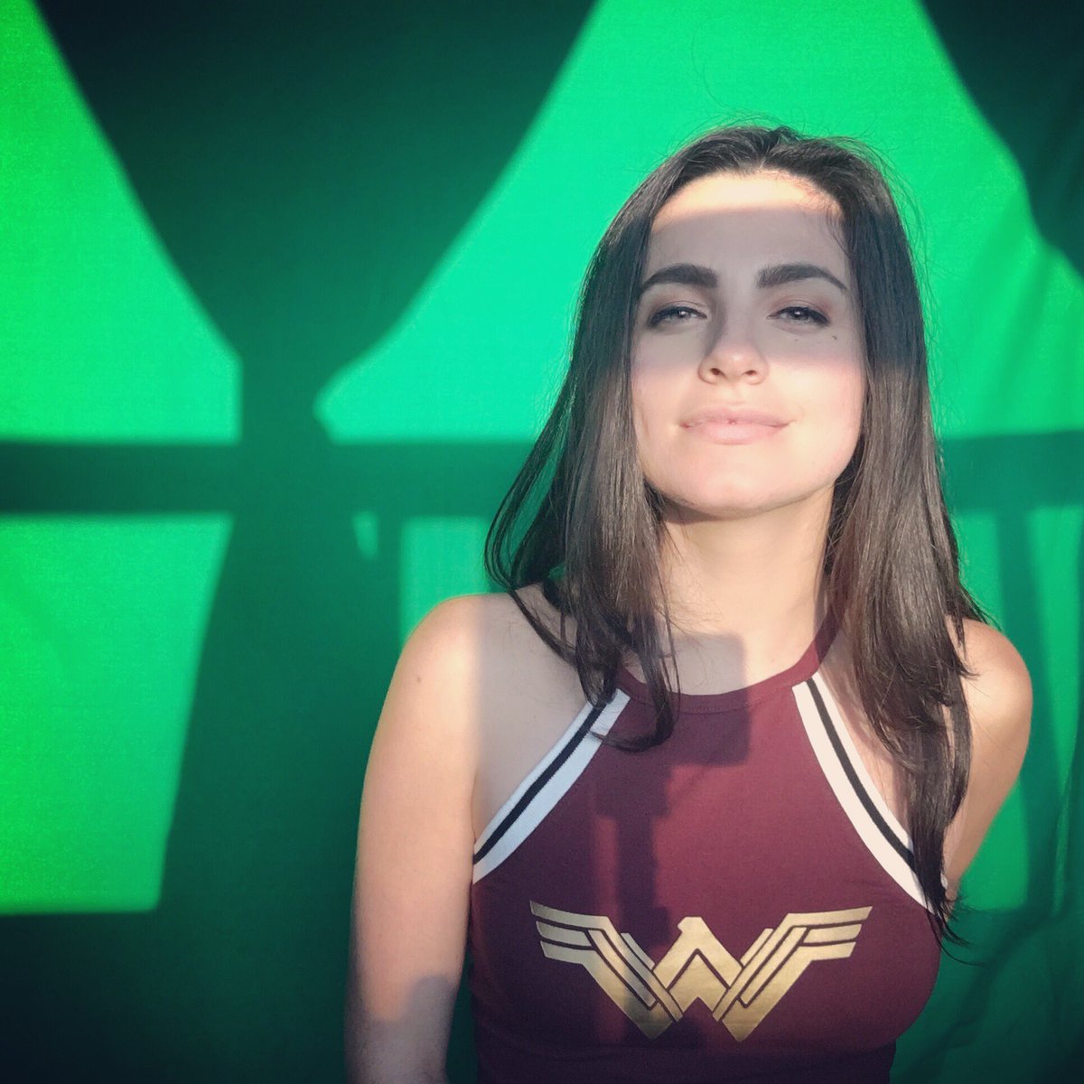 MarissaRoberto's tweet image. Out there, Jerry! 😏

Insta - MRob29 
FB - MarissaRobertoPage
SC - MRob29