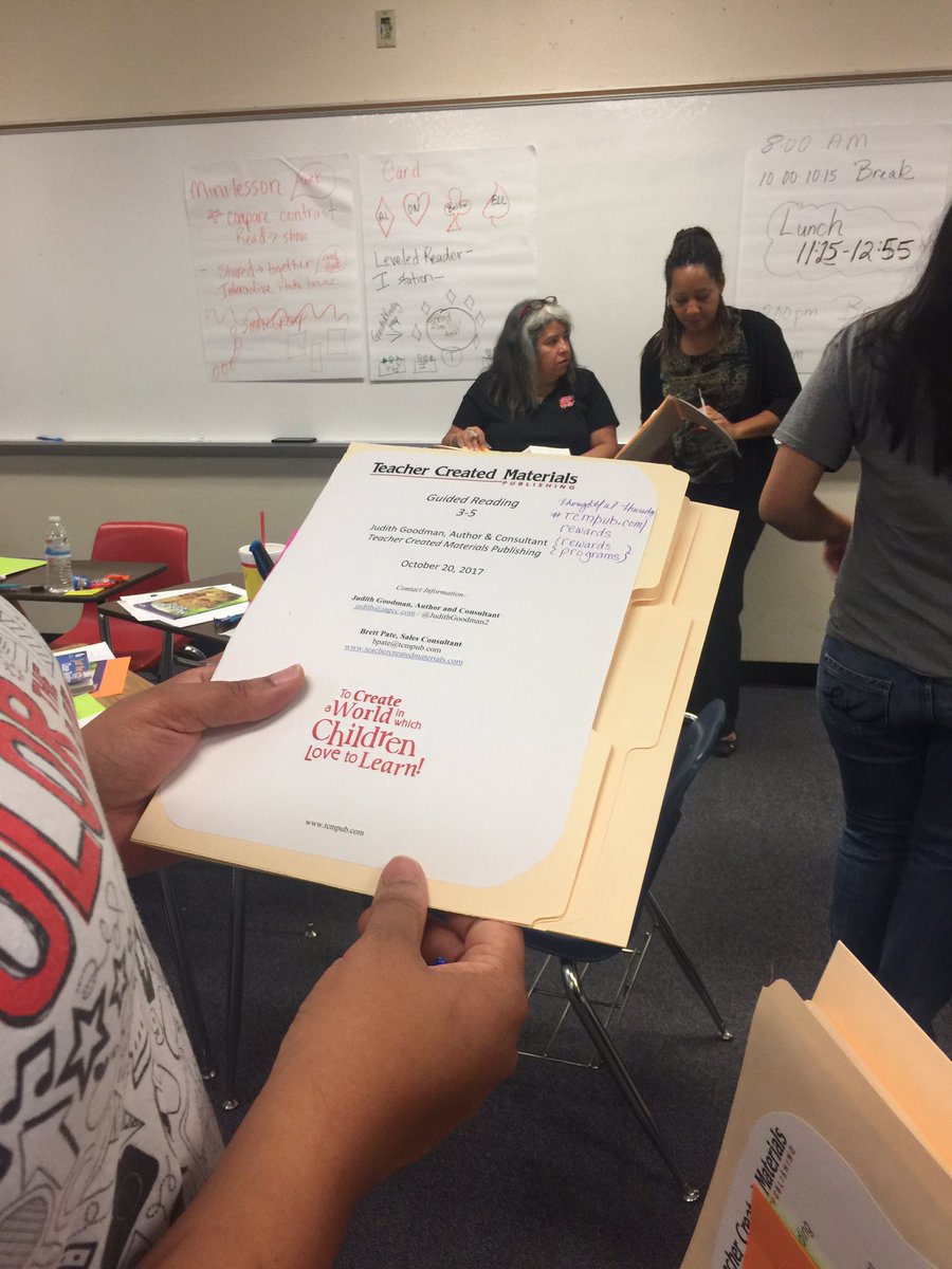 JudithGoodman2's tweet image. @cedarhillisd Great training! #Guidedreading #interactiveproject #tcmturns40 @bpatetcm @woodard_karrie @fperezTCM @andrew_garratt
