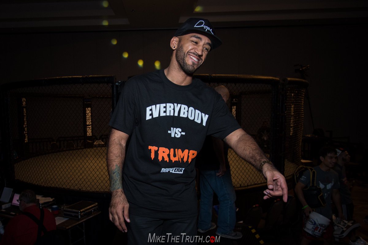 TheTruthJackson's tweet photo. Getting ready for some fights tonight! #EverybodyVsTrump #BeastMode #MAGA #CageCombat30 #MMA #HoustonMMA https://t.co/J4S8bELz2P https://t.co/FqB4Q3I4mi