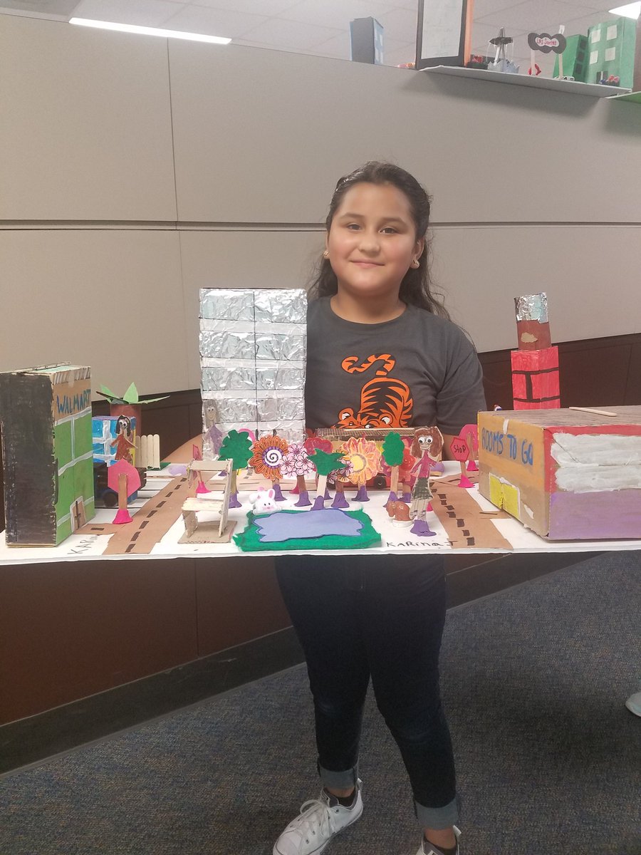 dinacorral16's tweet photo. Straight - outta- Epps Island
These kids have talent!
#CreativityWorks #eppsislandkisd #P2P https://t.co/fP4NqbFbAz