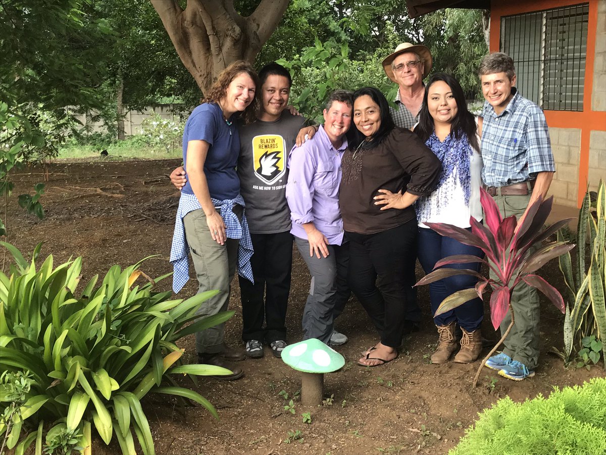SweetProgress11's tweet photo. A successful week of bee classes with the help of "professors" Cyndi Ball, Cindy Bee and Karen Corrigan #sweetprogress https://t.co/kGKSLrNPWJ