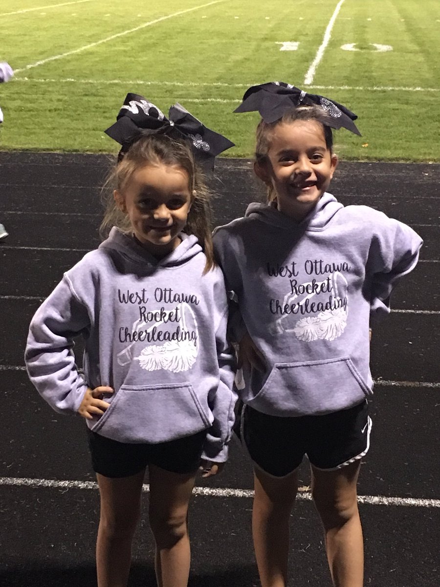 Go WO! Check out our rocket cheerleaders! #nh2017 #GoWO!