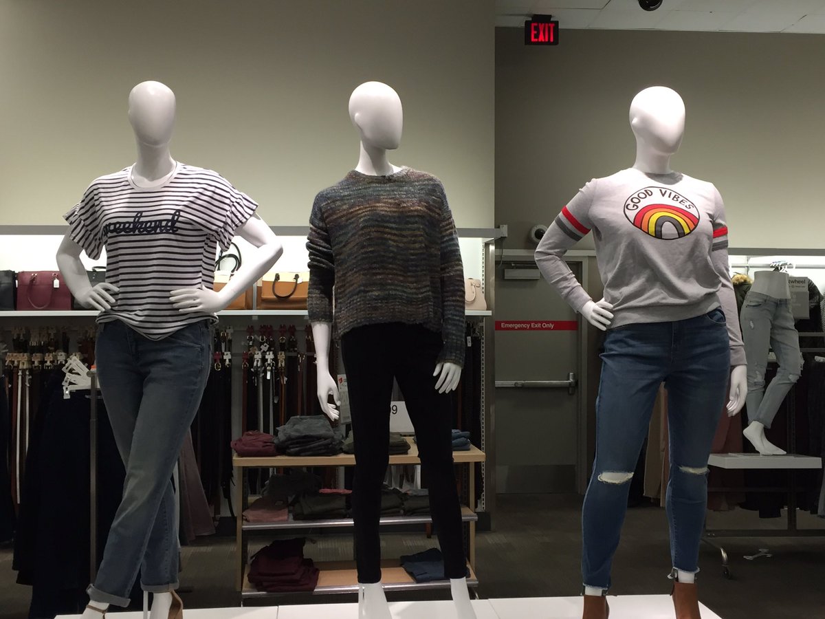 jordana_brown's tweet photo. Pleasantly surprised and encouraged to see that @Target is featuring mannequins in a variety of sizes. Almost like real-life women! 😱😉 https://t.co/cqoJFkOjVo