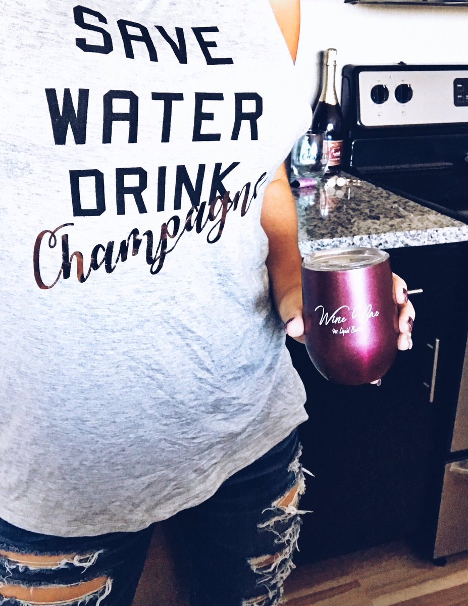 sipbossco's tweet photo. I drink champagne when I win, to celebrate and I drink champagne when I lose, to console myself💁🏼.
Napoleon B.
Happy #NationalChampagneDay ! https://t.co/ntB9brblYt