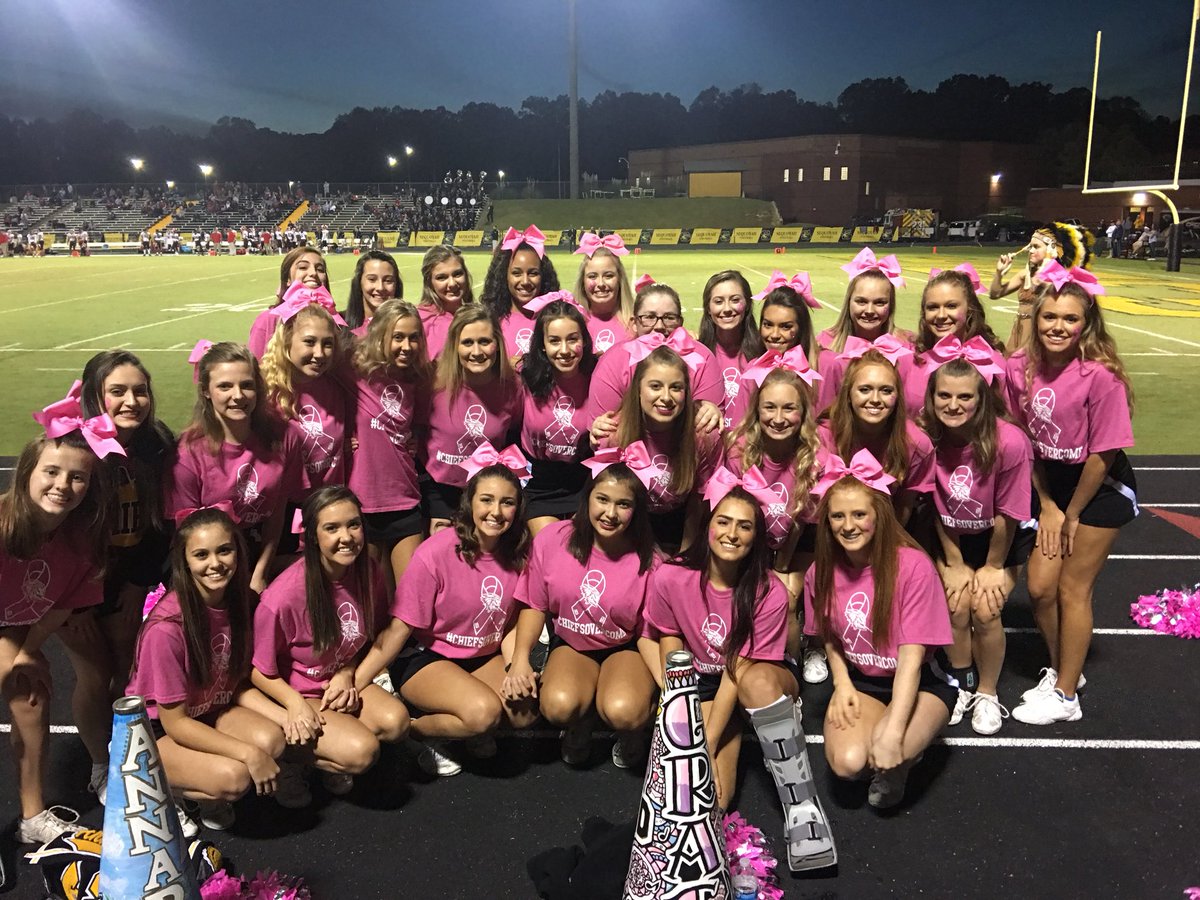 PalmerKari's tweet photo. @SequoyahChiefs Pink Out @SequoyahDECA @sequoyahfccla #CHIEFSOVERCOME https://t.co/Y6SIkU2pbJ