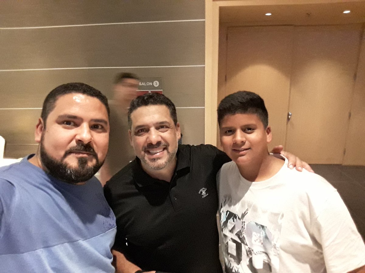 PrLeites's tweet photo. #MÚSICOS2017  #conectados360 https://t.co/iDmUA67GAC