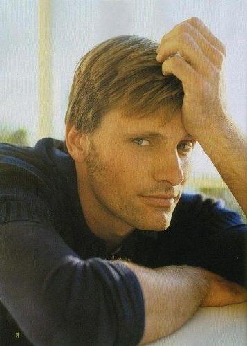 HAPPY BIRTHDAY VIGGO MORTENSEN!!! One of my favourite actors in the hoooole world and one of my role models  