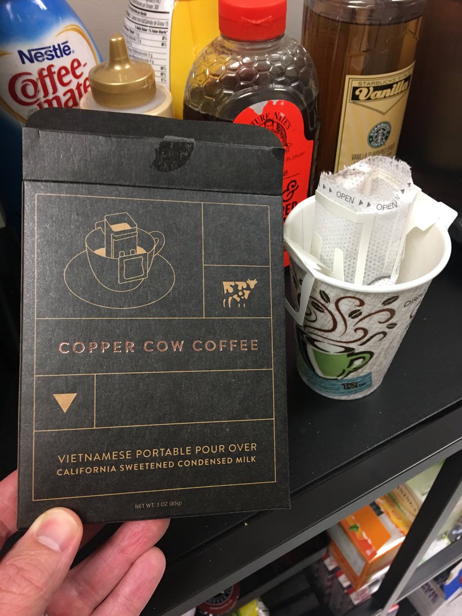 randysaaf's tweet photo. Daily routine. #vietamesecoffee #coppercowcoffee @weipantry https://t.co/tHfu8U6f9s