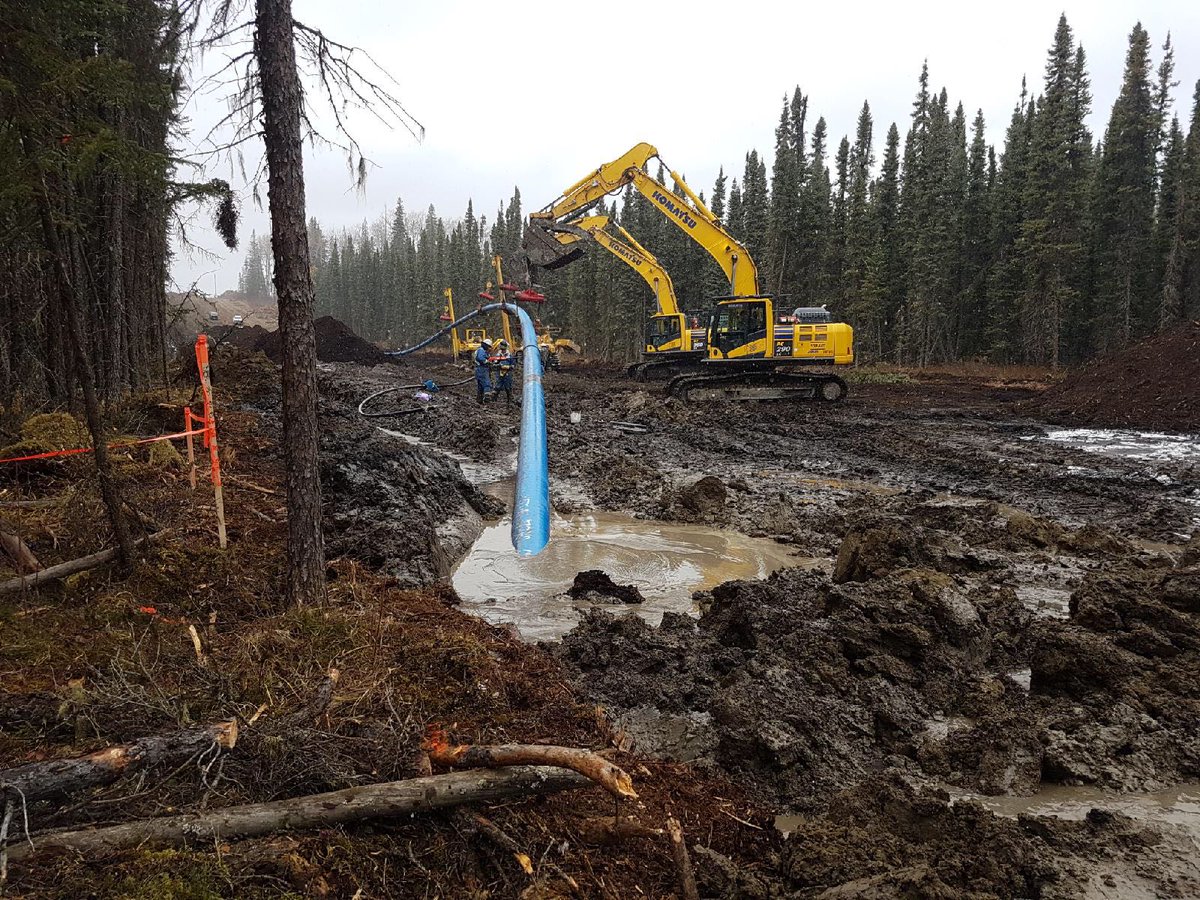 BlueFoxEng's tweet image. Wet afternoon pipe pull. #hdd #nps16 #bluepipe