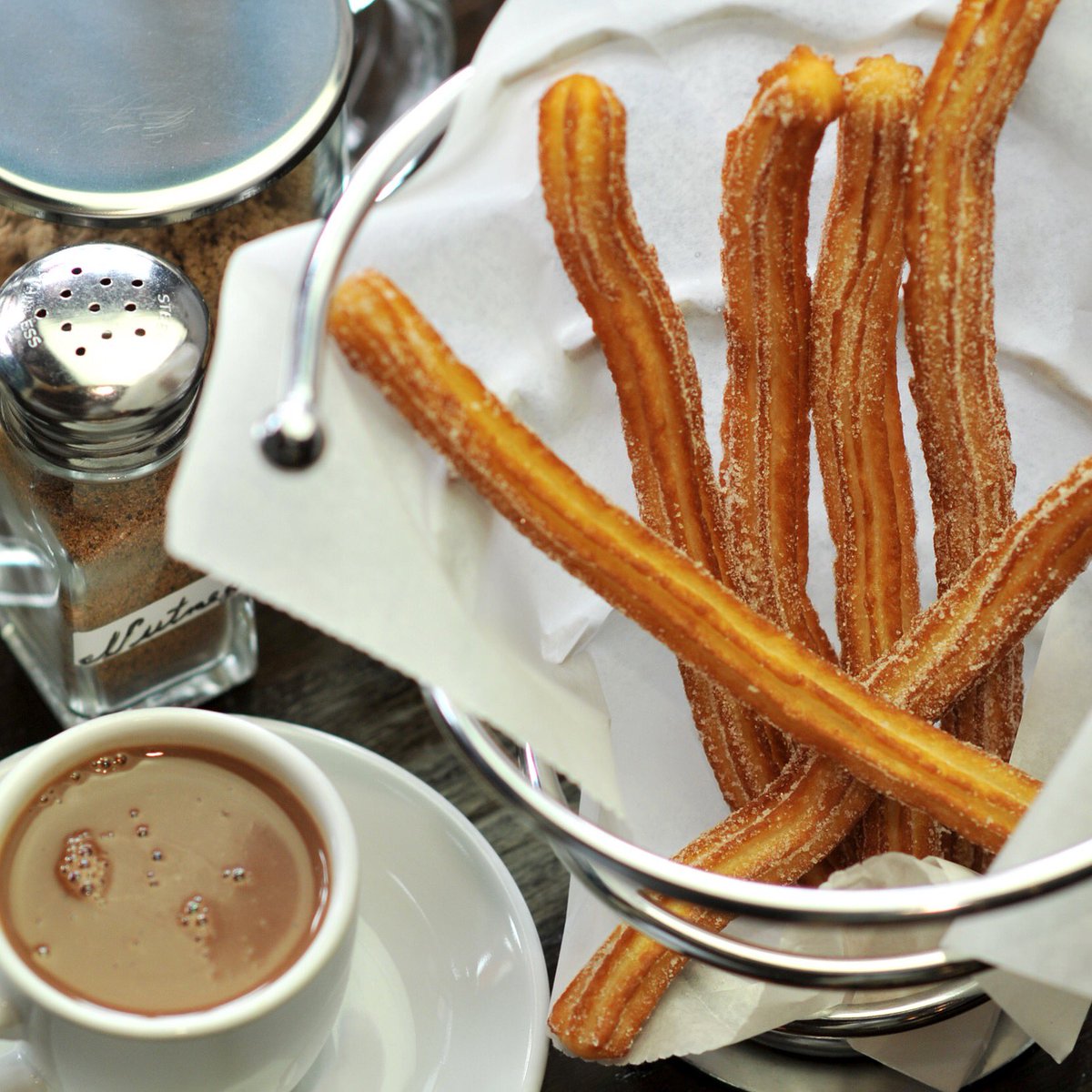 Churros Calientes tweet media