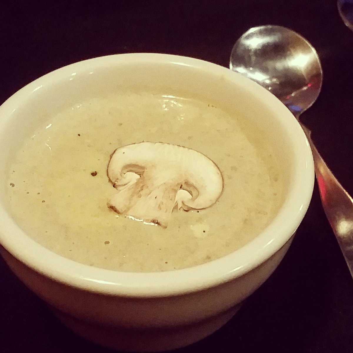 melissahouston's tweet photo. 'Shroom makes you smile! @LucianosMulvane https://t.co/6hZOMGAFIS