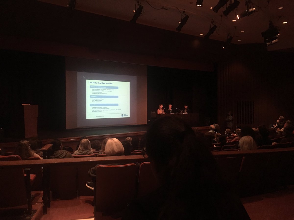 Awwad_Nouhad's tweet photo. Women moving money session: Women don't exaggerate with their pitches as men do. #Bioneers2017 @AycmLebanon @aycmena https://t.co/dG4r9l1oWO