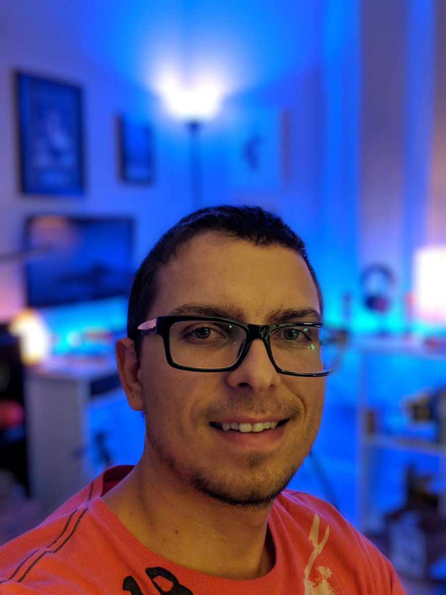 CandidTechTV's tweet photo. I did have 1 error so far using the #Pixel2 rear facing portrait mode. It didn't like the edge of my glassesβ
β
#Pixel #TeamPixel #CandidTech https://t.co/pICjdPq6pY