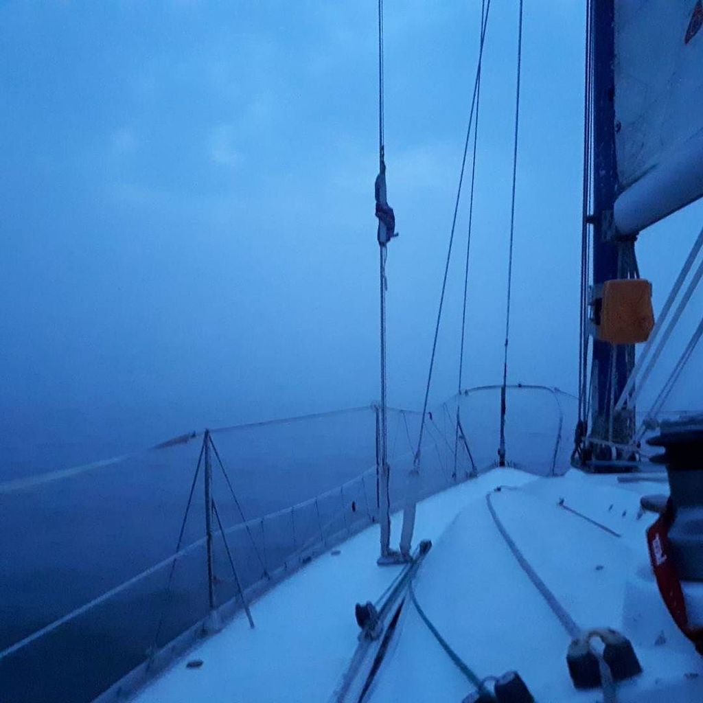 a_suardi's tweet photo. Non servono filtri, trasferimento verso sud #delivery #inFernale1718 #fog #uchuck https://t.co/uA0Onp7WJW https://t.co/nbSrwA2AWe