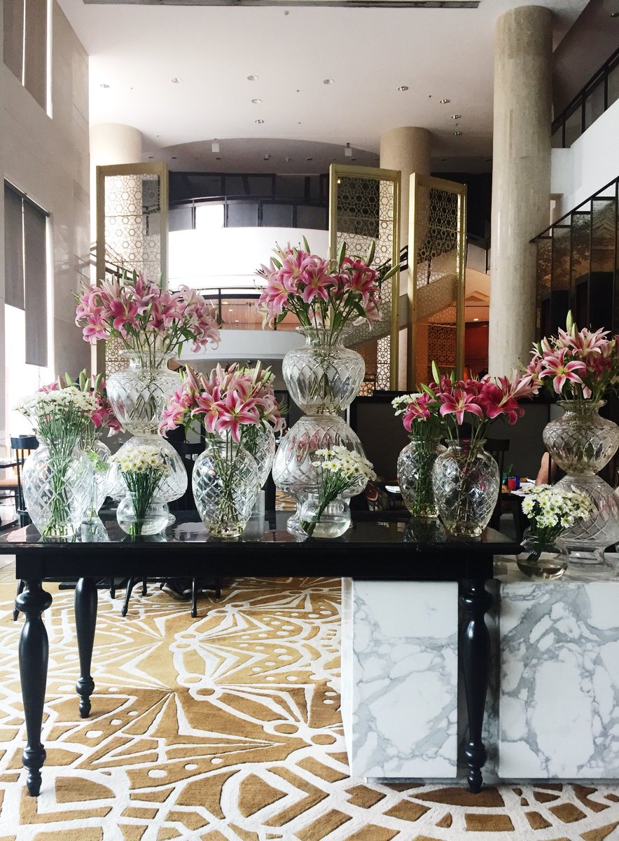 Note to self: buy more flowers! 🌸#pilgimageoftheheart #jsstravels