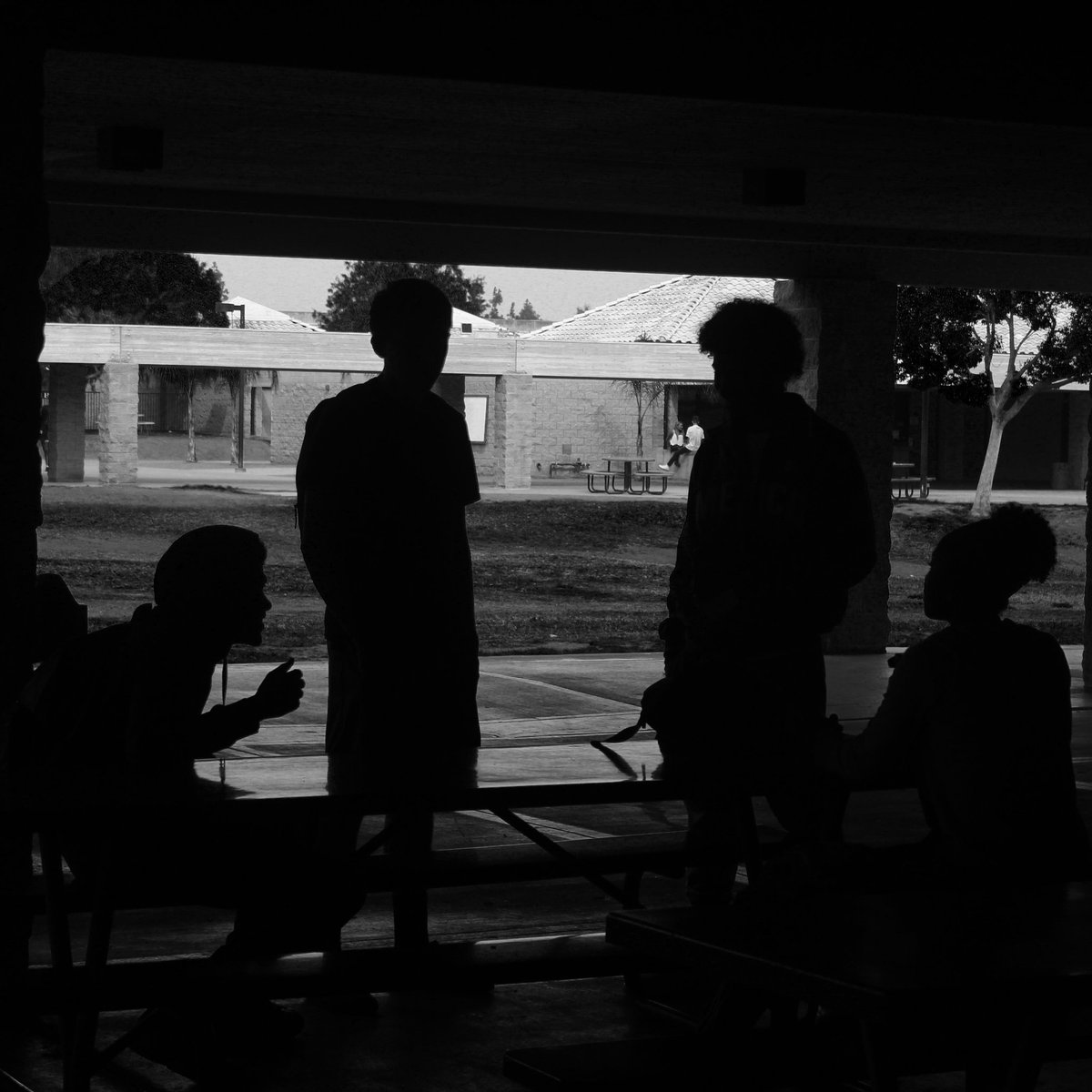 PhotographyNess's tweet photo. Backlight? ✔
Manual exposure? ✔
Understanding silhouettes in Photo 1/2 this week! 
#rbhsphotography

@PowayCTE @rbhsbroncos @PowayUnified https://t.co/6gUstMNtCH