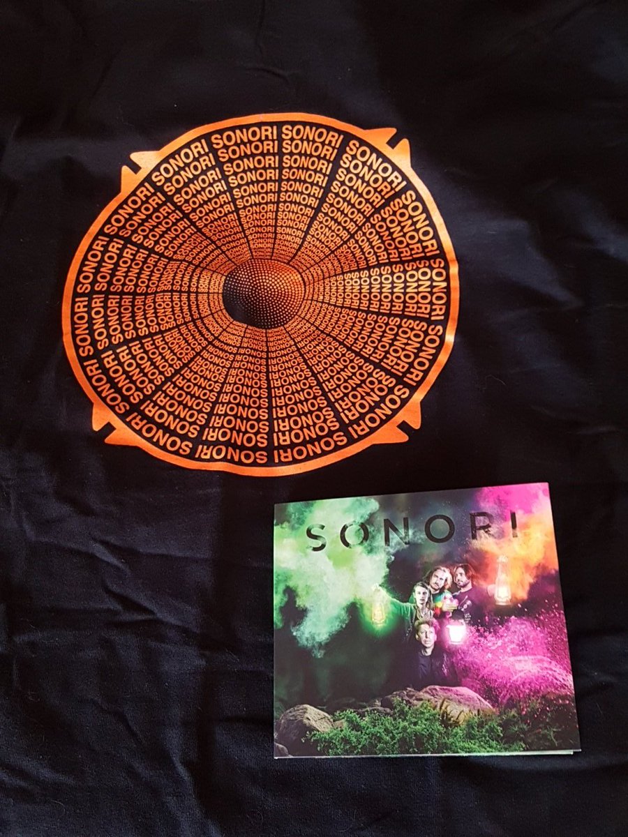 GlbrtPtts1's tweet photo. Some goodies from @sonorimusic and @cellotim 😁🤗🤗🤗❤❤ https://t.co/5iyaIiTMFv