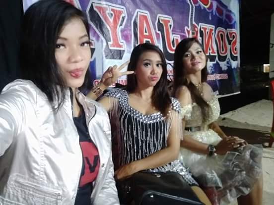 Vina_vampiree's tweet photo. https://t.co/ZwZUaGeuoK