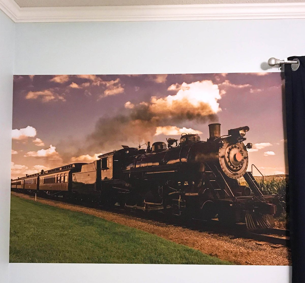 imakedecals's tweet photo. Need custom wall graphics? We got ya covered!
#imakedecals #wallpaper #wallgraphics https://t.co/9BL2IvDJk6