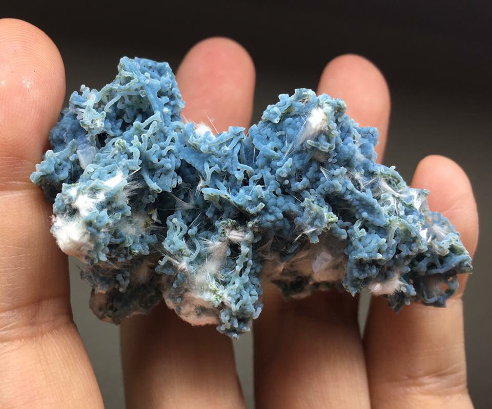 crystalgasm's tweet photo. Blue chalcedony https://t.co/OlizFDz9PV
