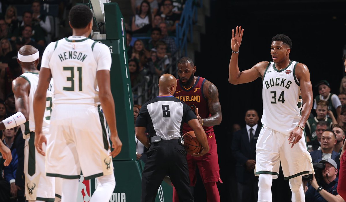 Tonight's top plays from the Home Opener!! https://t.co/Np5On3OvLD