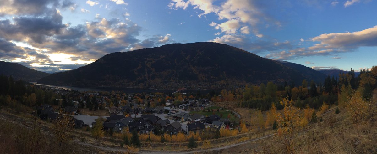 RoddddddRod's tweet image. Well hello Nelson nice to see you not raining.  #niceview