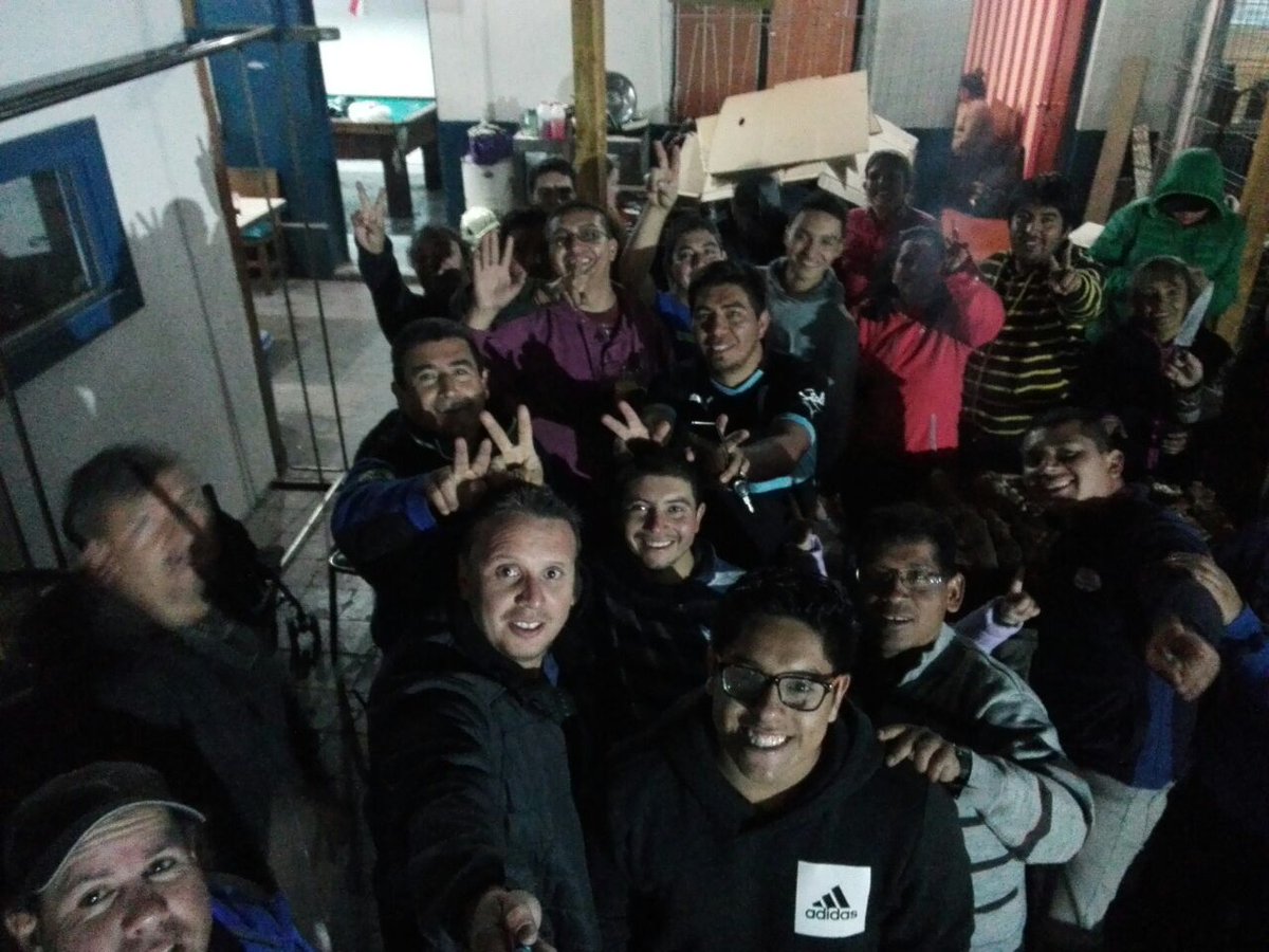 Comenzando nuestras actividades de Aniversario Pompa Roma, noche de baby fútbol