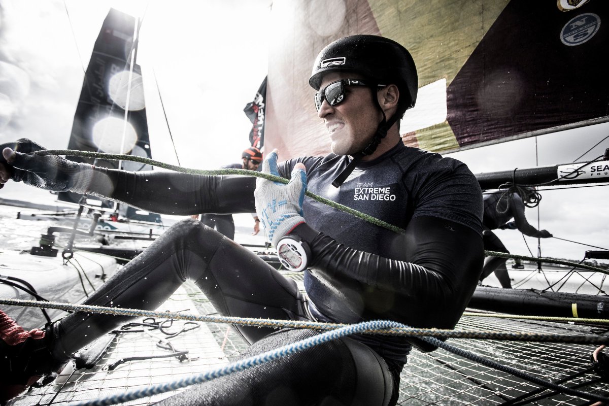 extremesailing's tweet photo. #extremesailing official photographer @Lloyd_Images went on board with locals Team Extreme #SanDiego this afternoon 💦 https://t.co/QonR5frVnM