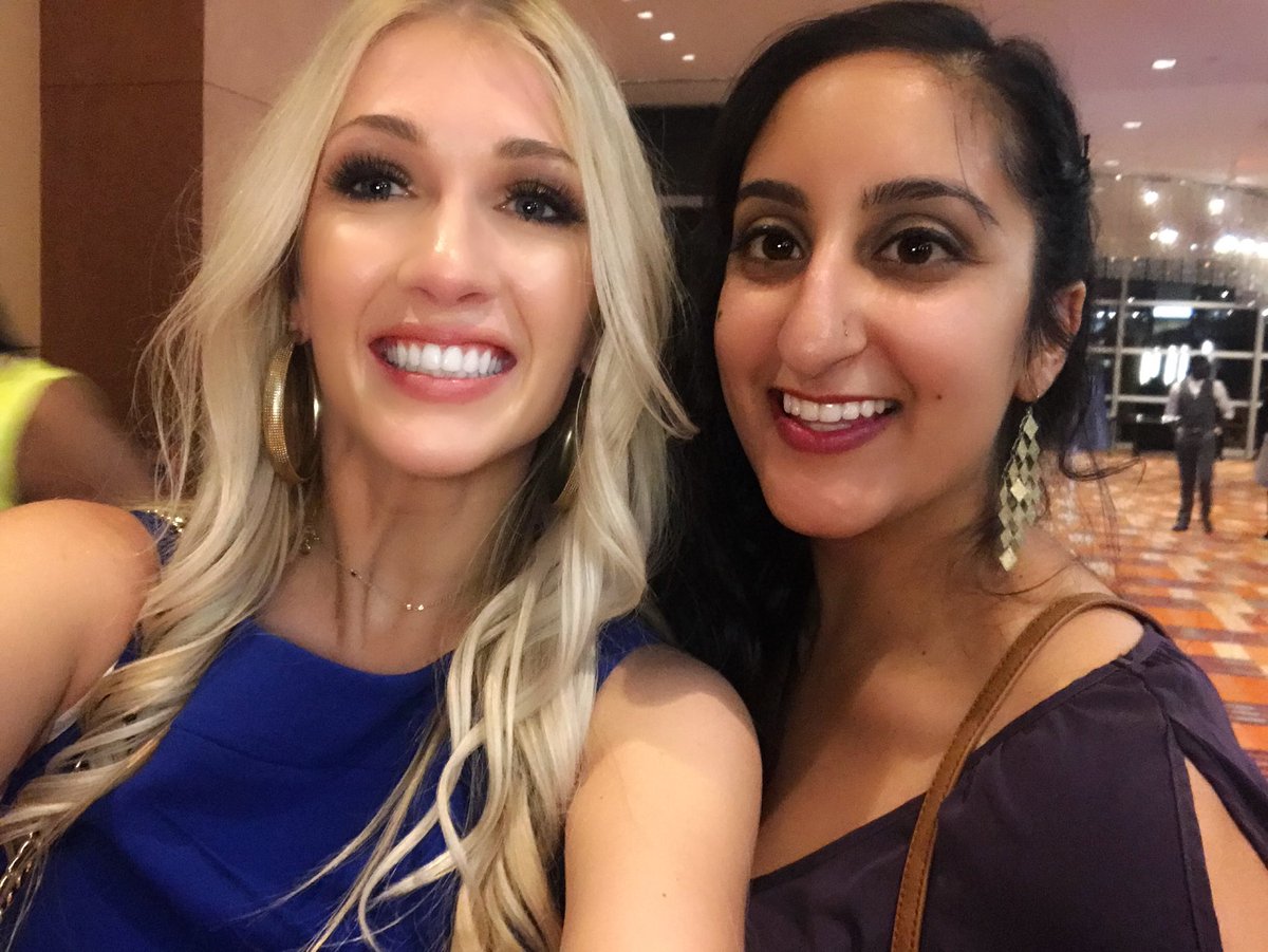 dullesdpyou's tweet photo. DPAC becomes friends with DPHP ✨✨ beautiful beginnings #dpacES #Dpyou2017 #PDatDP #teacheratDP #WorkatDP https://t.co/FjEvO9Nr0P