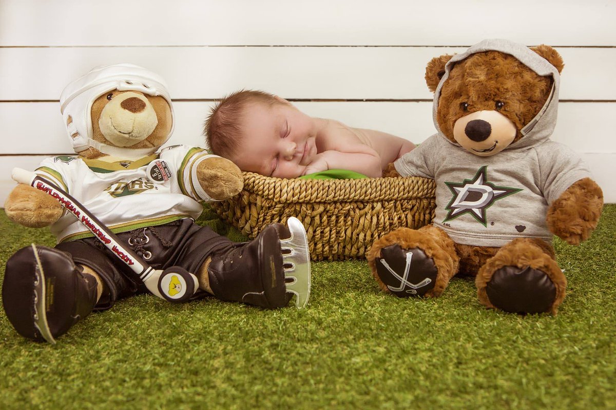 wendymhansen's tweet photo. @DallasStars we may live in Australia, but our hearts belong with the Stars &amp; Dallas, TX. #AussieStarsFans #TylerJameson https://t.co/A9Y2wK1U9Z