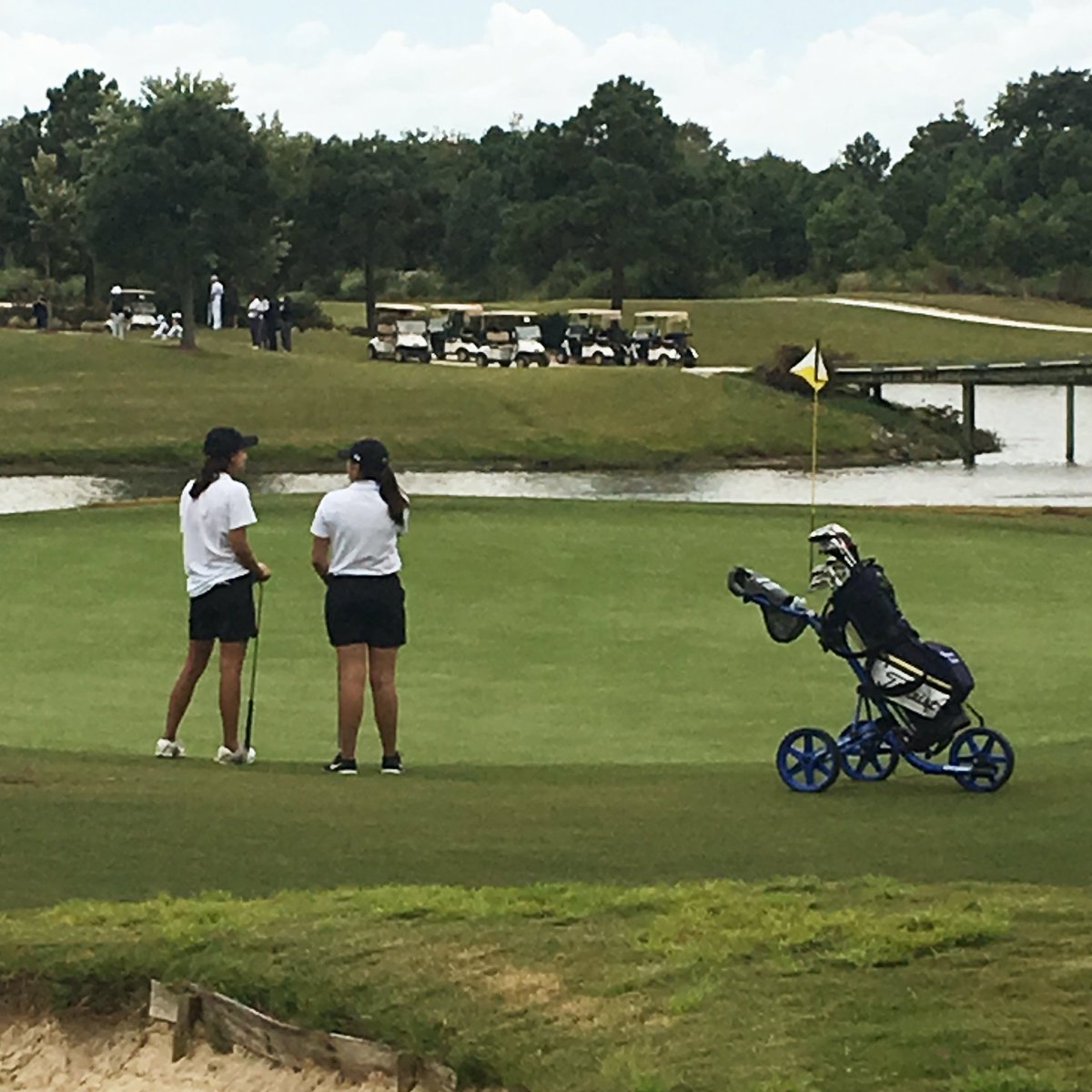 Goucher_Golf's tweet photo. Lauren O'Leary and Whitney Duran https://t.co/pboFgt8fUb