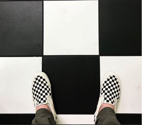 since66vans's tweet photo. VANS Checkerboard Classic Slip Ons 😍
Checkout: https://t.co/JUGpbUO6gh
#VANS #SlipOns #Classics #Checkerboard

📷: https://t.co/86R1gfTs9b https://t.co/FHOPeX2p8x