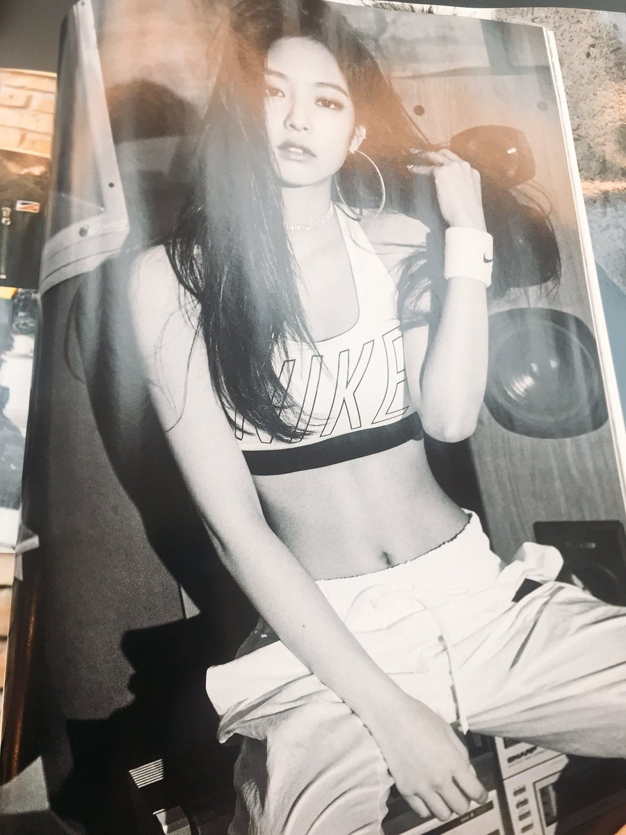 heart_of_ablink's tweet photo. mommy hold me. i cant breathe.
cr. sjdlaak00 https://t.co/cPtCUHlHcl