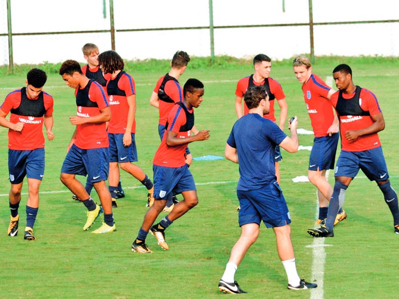 toisports's tweet photo. #FIFAU17WC #ENGvUS

England run into rampaging US 

Preview ➡️https://t.co/5Uqq0LAe7w 

@FIFAcom https://t.co/qDhh40pftB