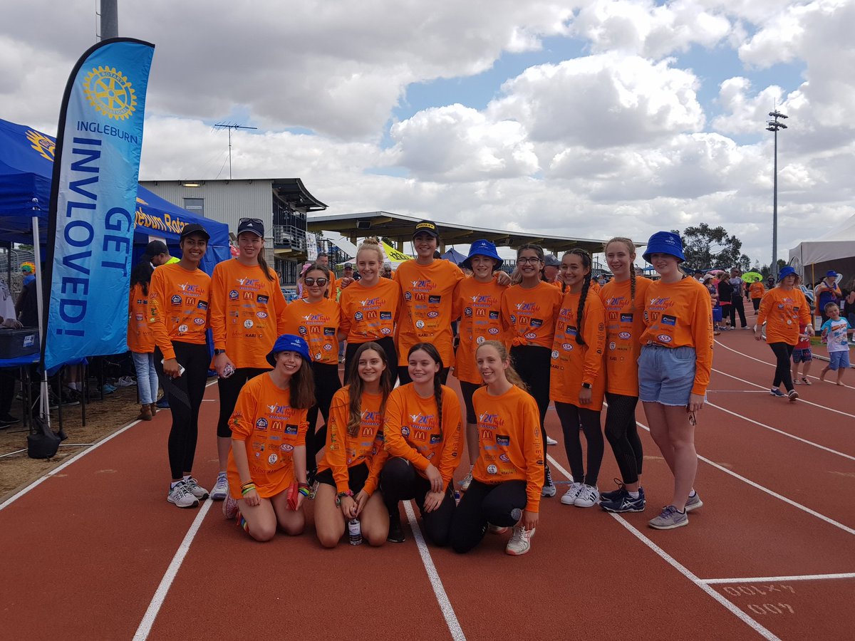 msboula88's tweet photo. Great day today @ the macarthur 24hr walk against cancer @SPC_StPats #campbelltown #allgirls #supportlocal  #stpatrickscollegecampbelltown https://t.co/KlQ1FRUjLU