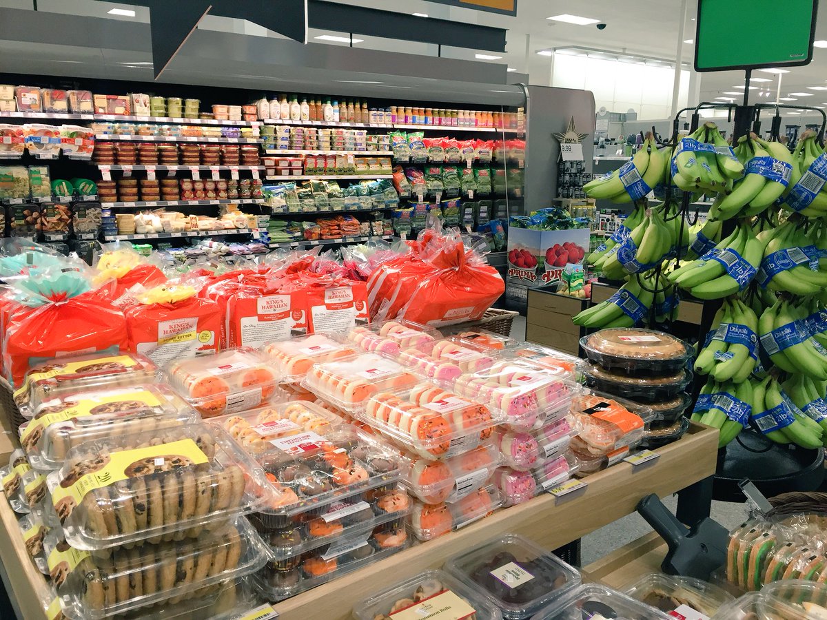 nick_curnutt's tweet image. Setting up a strong food weekend here at 0876 Grapevine Target! Don’t miss out on the end of our 3 Day Food Ad! @rae1821 @cshelm @Target